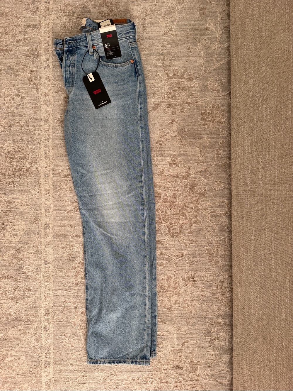 Levi's Women's Straight Leg Jeans in Light Blue Wash